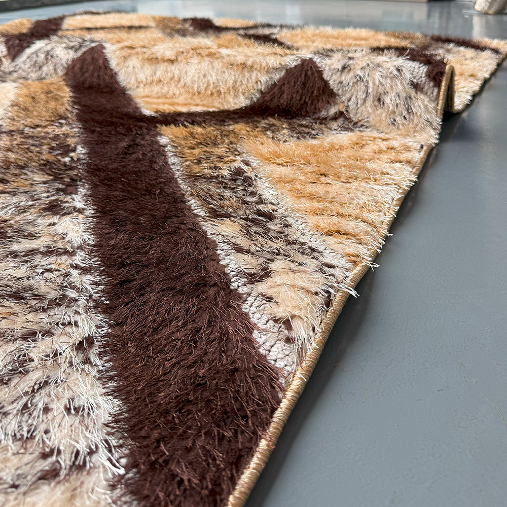 Shaggy Furren Gold Carpet