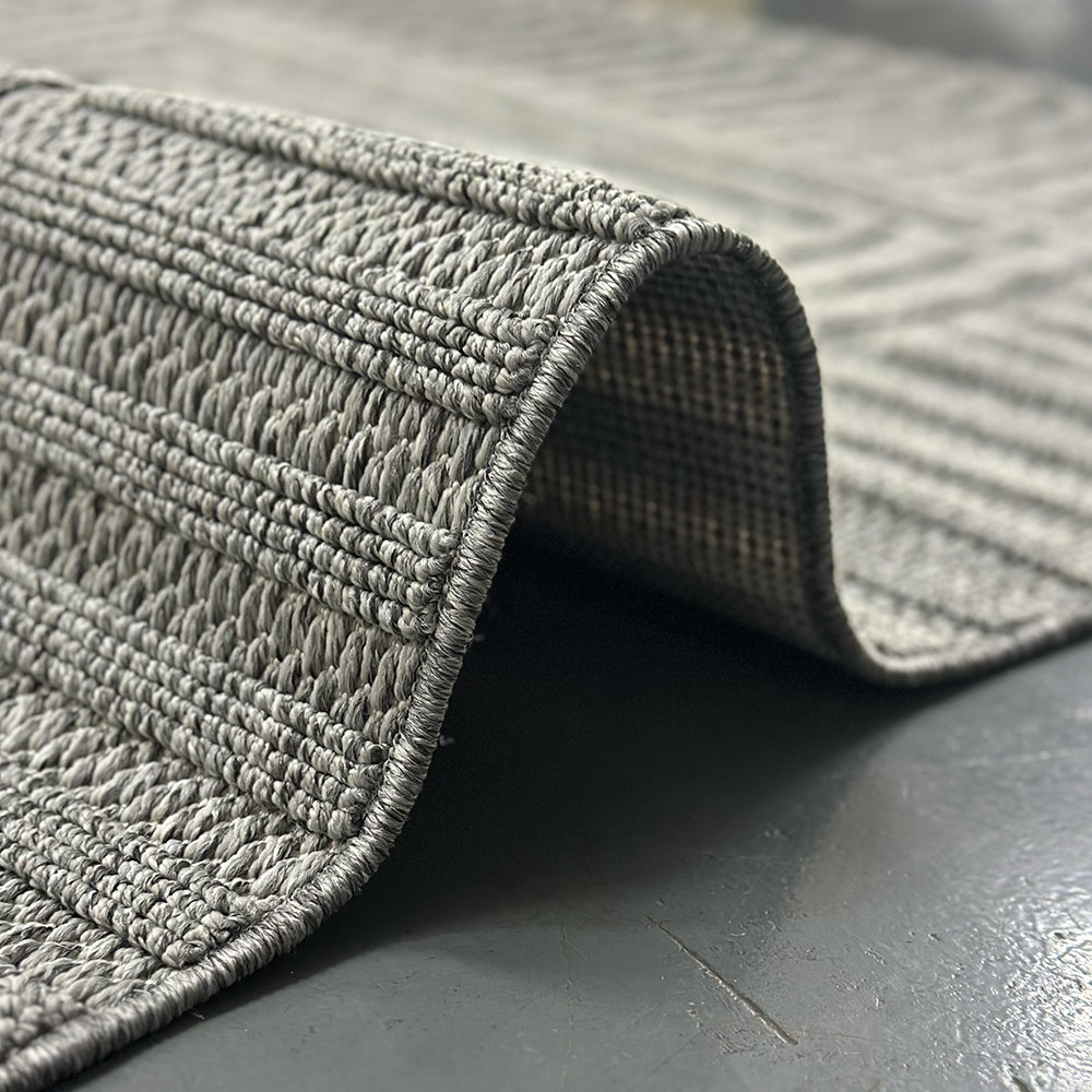 Jute Silver Labyrinth Carpet
