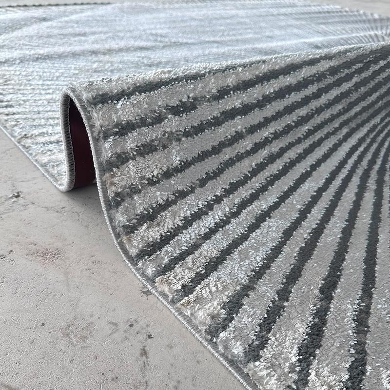 Alin Geometric Grey Area Carpet
