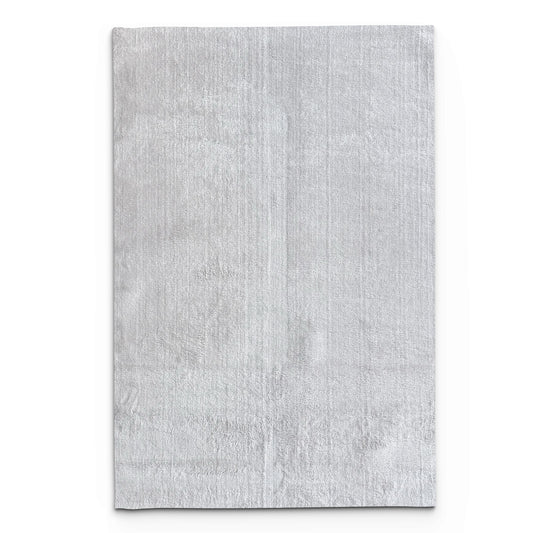 Royal Post Silver Carpet