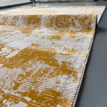 Lilla Tauven Gold Beige Carpet