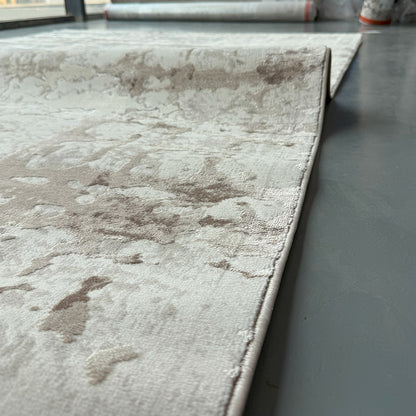 Lilla Velua Beige Carpet