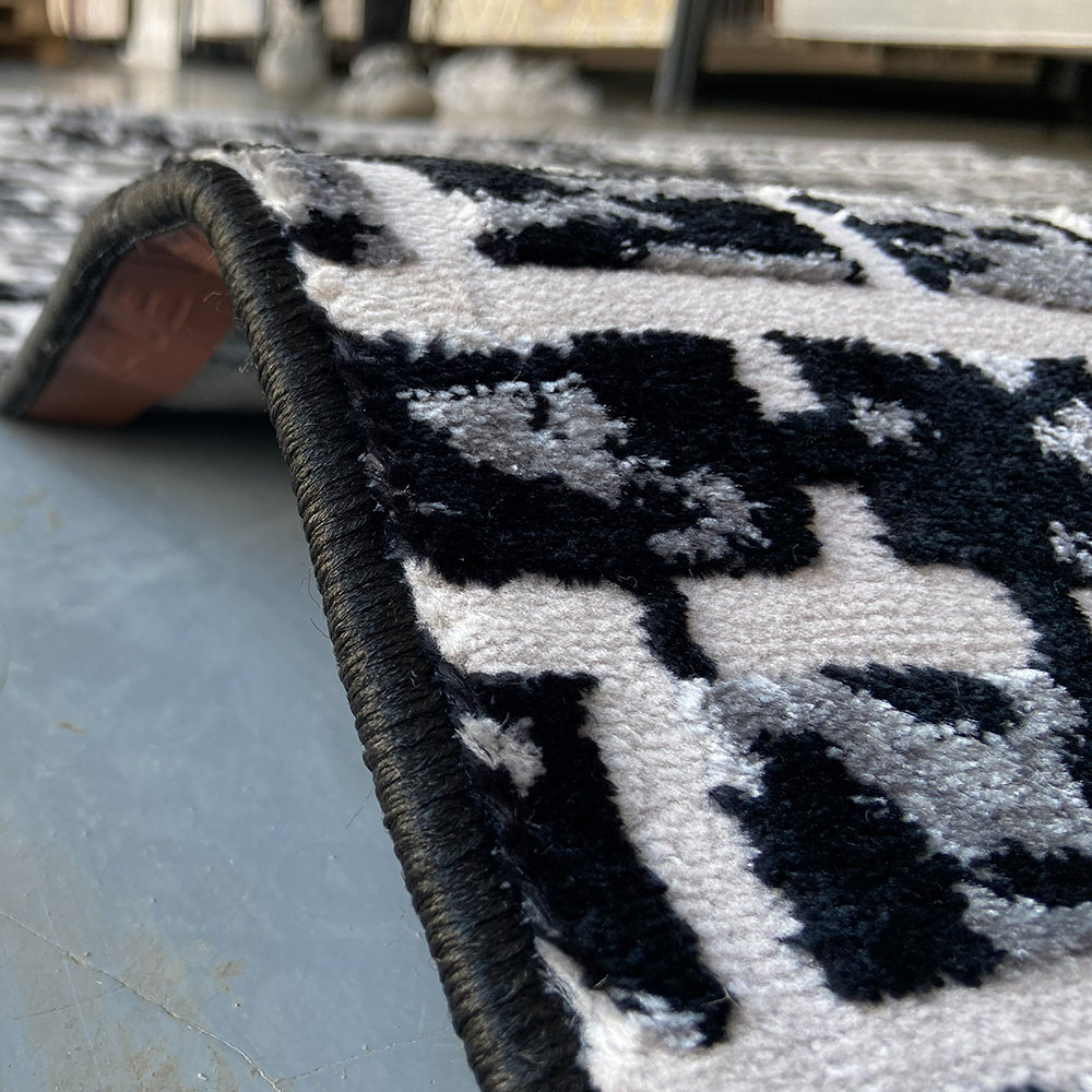 Venice Morvella Modern Area Carpet